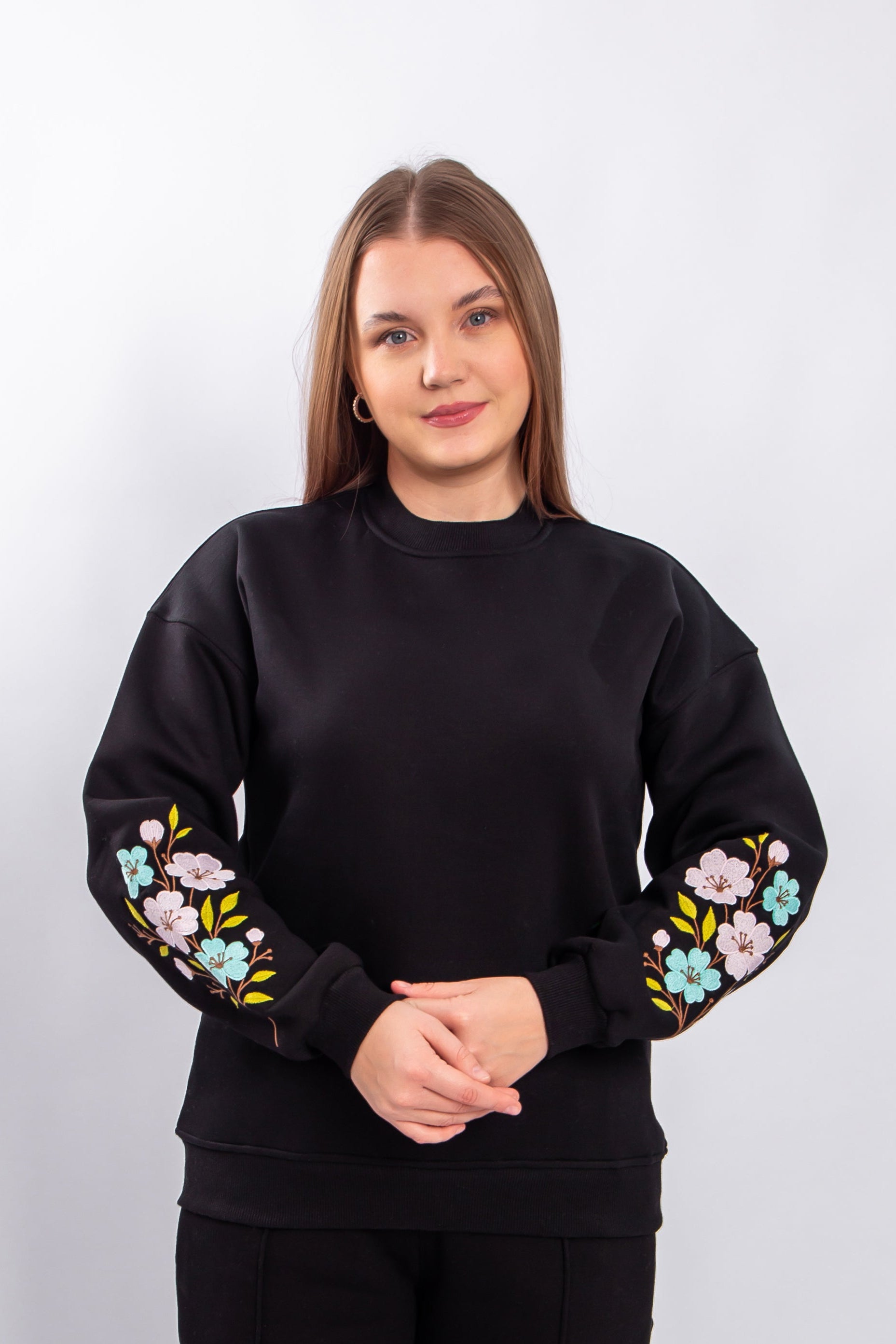 Floral Embroidered Sweatshirt