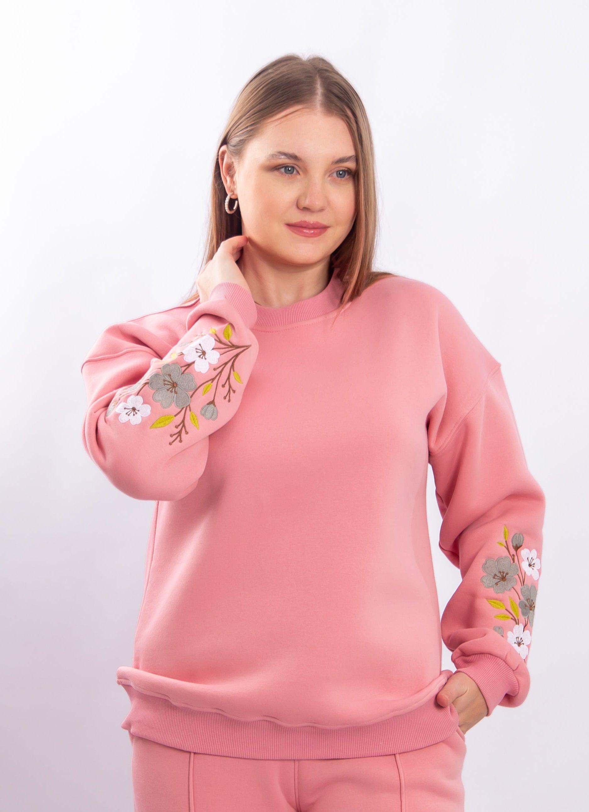 Floral Embroidered Sweatshirt