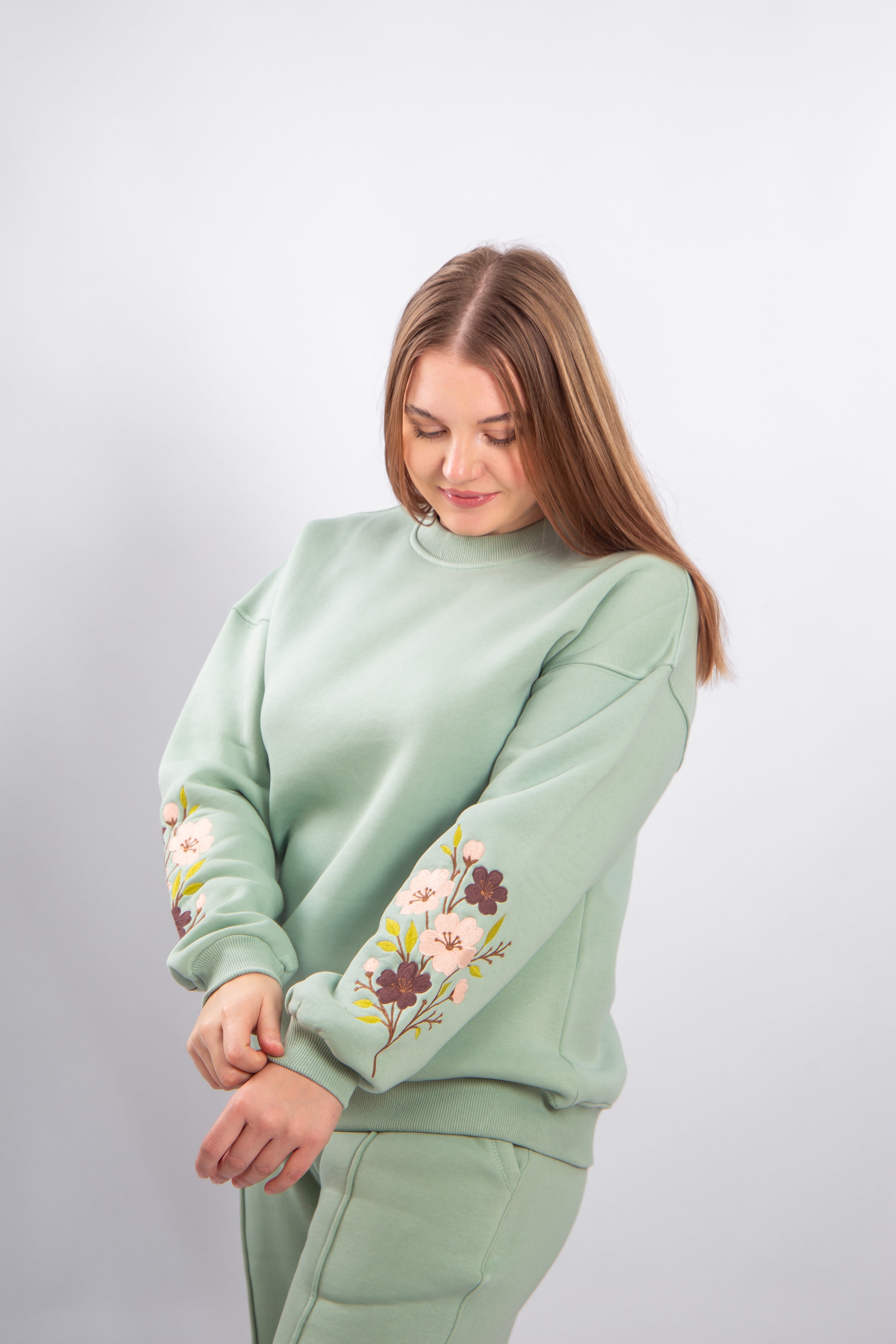 Floral Embroidered Sweatshirt
