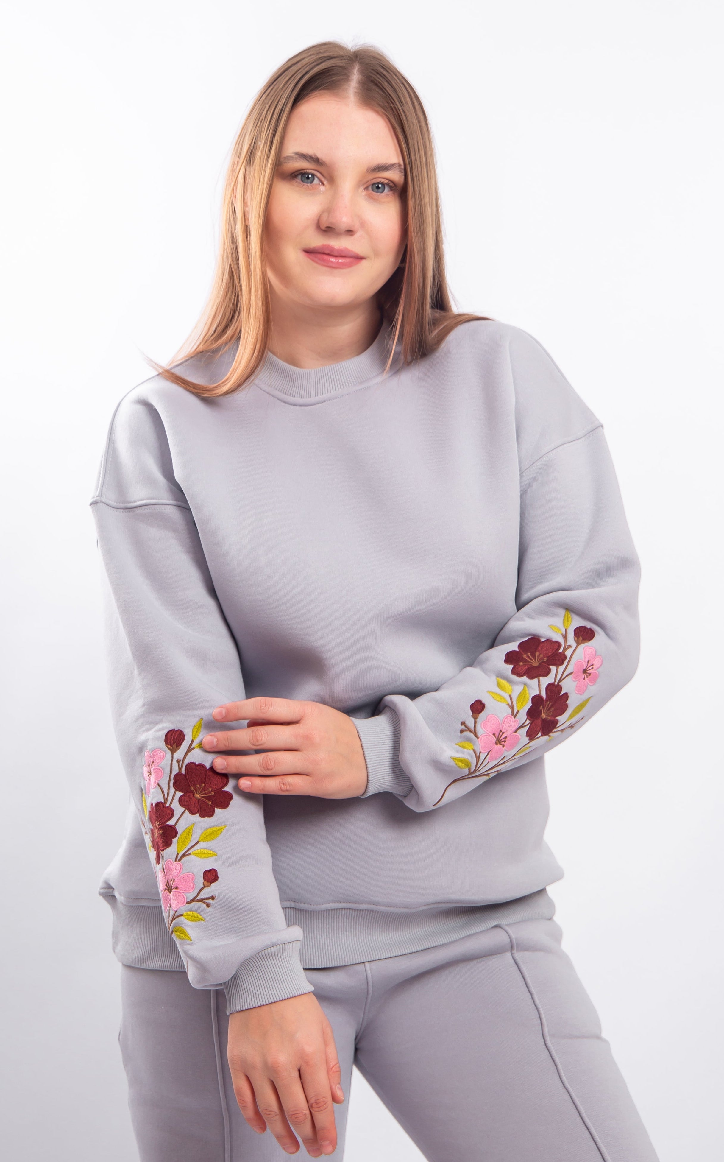 Floral Embroidered Sweatshirt
